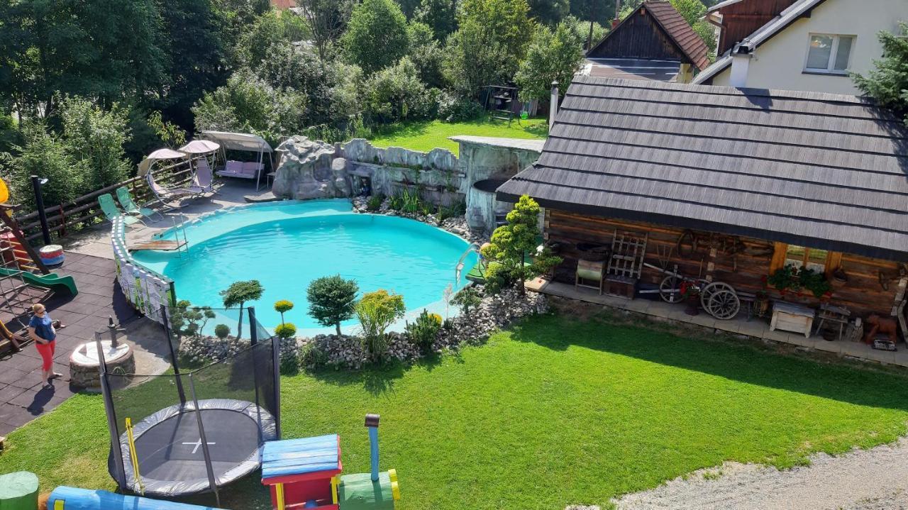 Rodinne Apartmany Alpinka Oscadnica Exterior photo